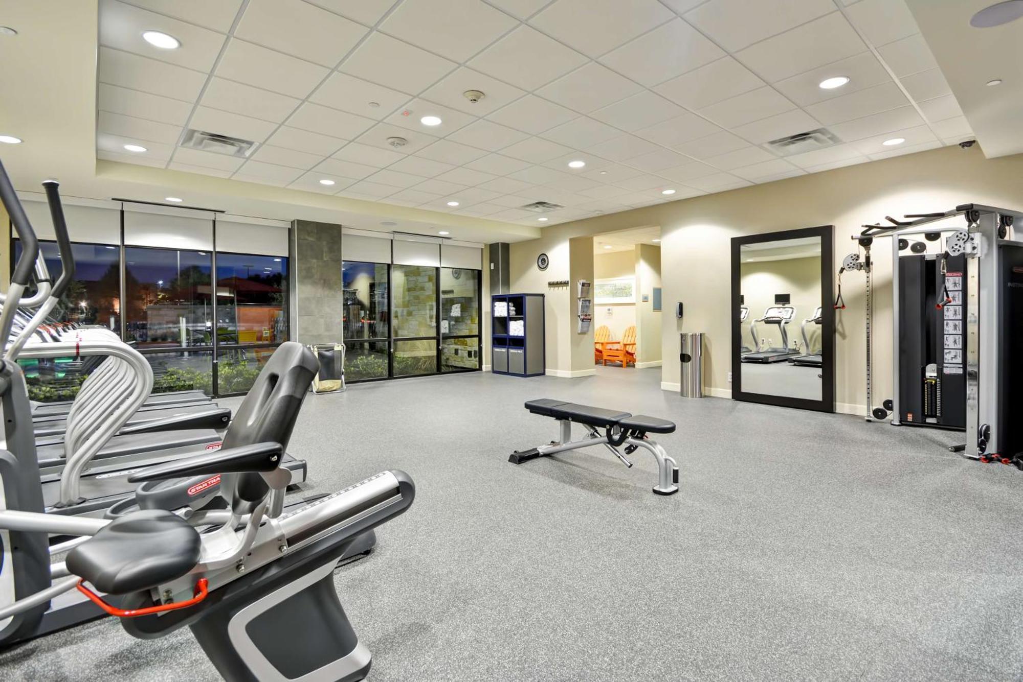Home2 Suites By Hilton Dallas Addison Buitenkant foto