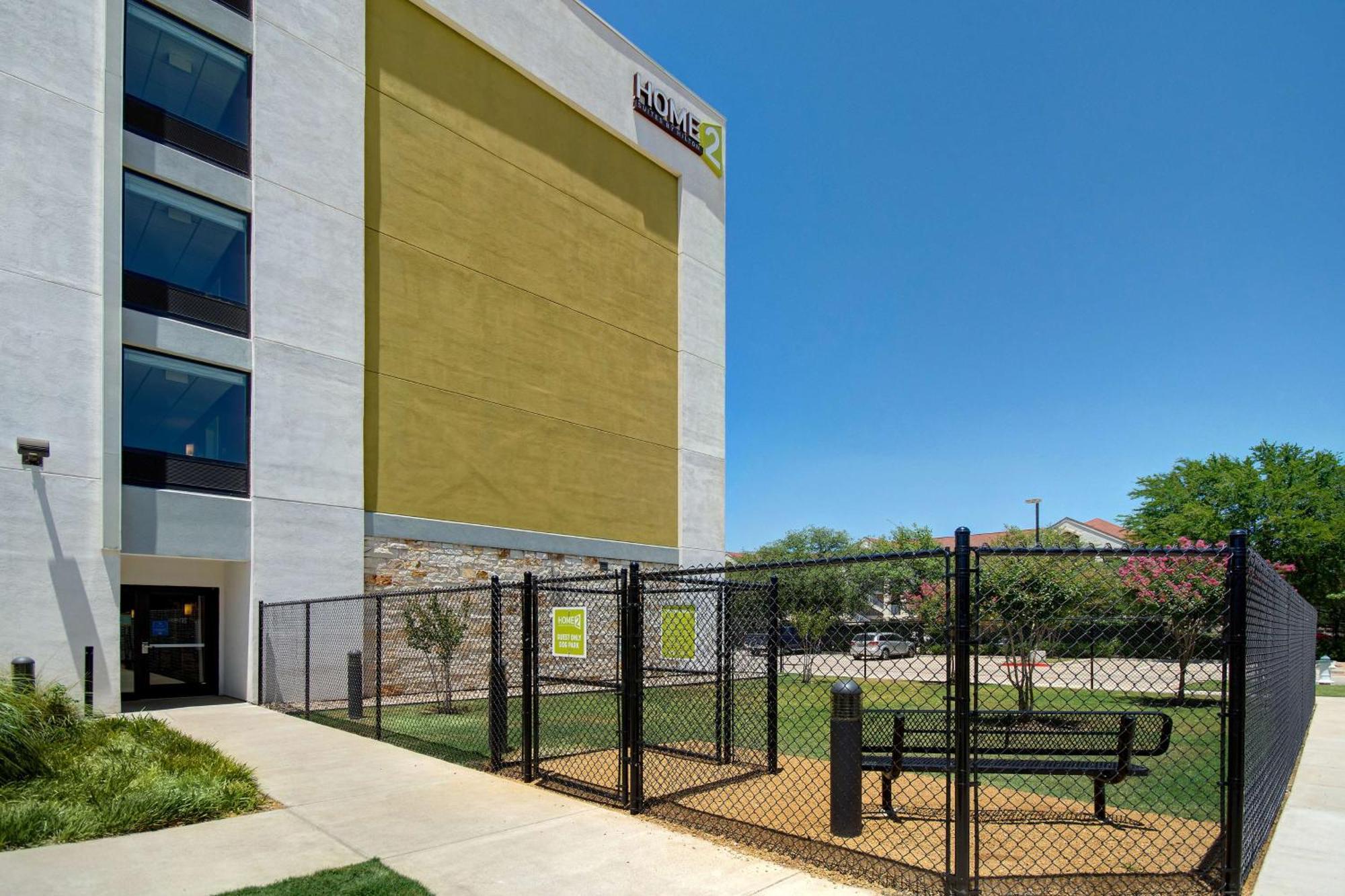Home2 Suites By Hilton Dallas Addison Buitenkant foto